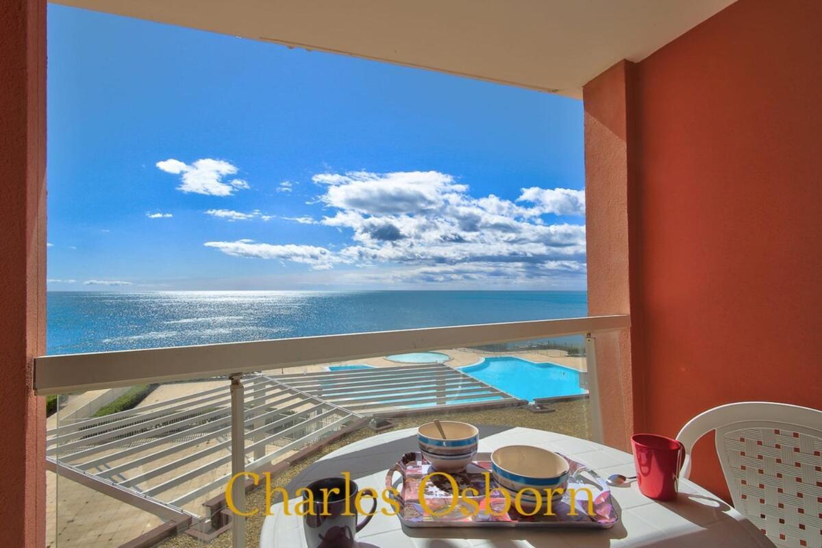 Au Cayenne, Terrasse Et Vue Mer Сет Екстер'єр фото